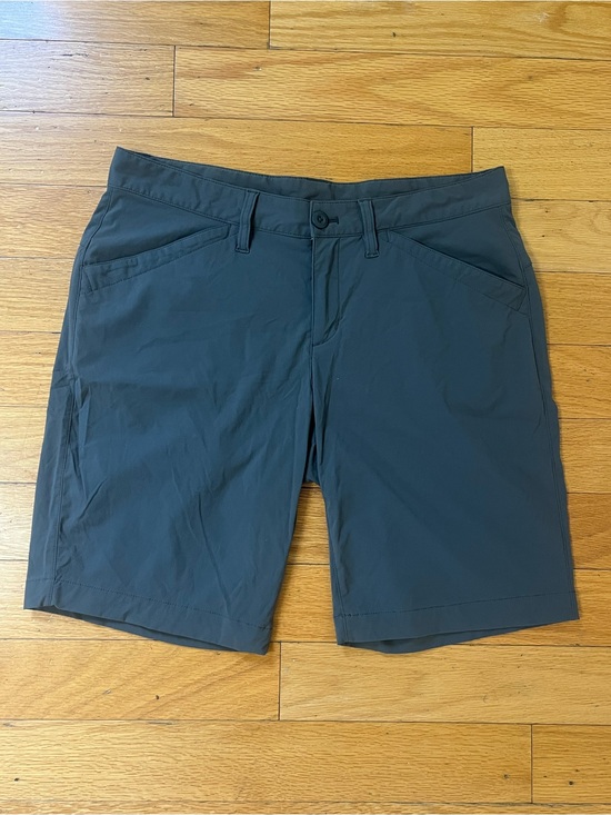 Eddie Bauer Pants - Eddie Bauer Grey Women’s Hiking Shorts Size 6 - Outdoors, Camping, Athletic
